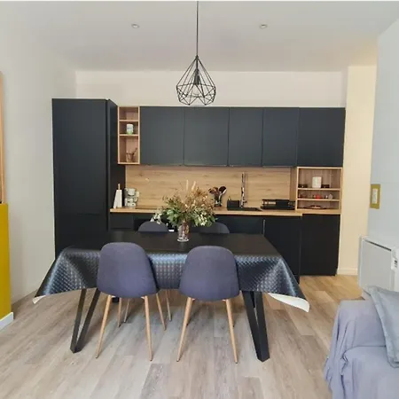Nice T2 Of 48 M2 Near The Beach Of Ajaccio * Ajaccio (Corsica)